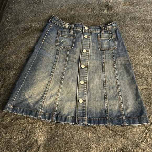H&M Sz 4 Vintage style Womens Skirt/Blue Denim knee length Skirt/A Line Skirt - Picture 3 of 10
